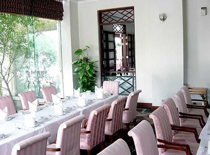 Laithong Hotel Ubon Ratchathani Exterior photo