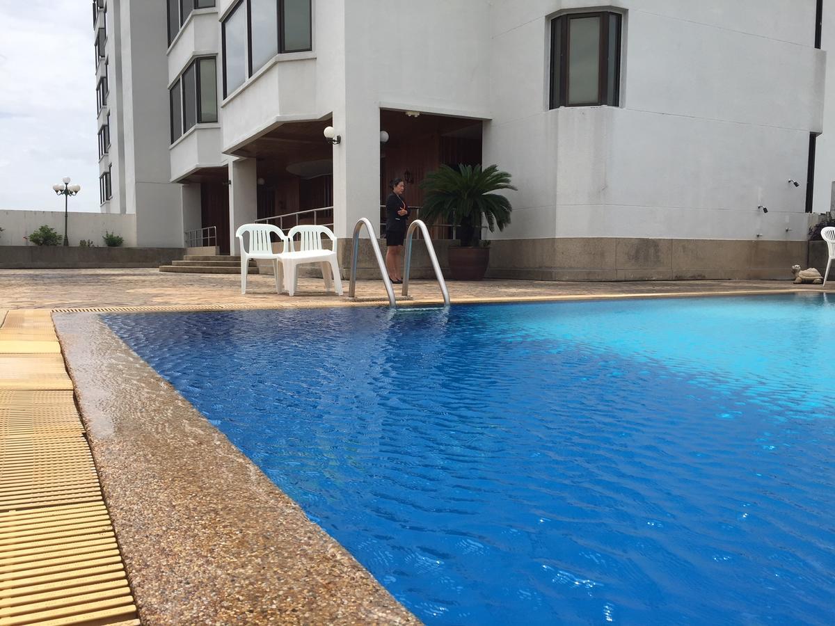 Laithong Hotel Ubon Ratchathani Exterior photo