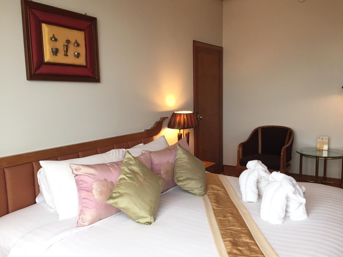 Laithong Hotel Ubon Ratchathani Exterior photo